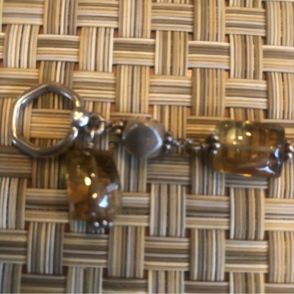 Simply Stunning  amber coloured bracelet with silver bead accents in between - Picture 12 of 13